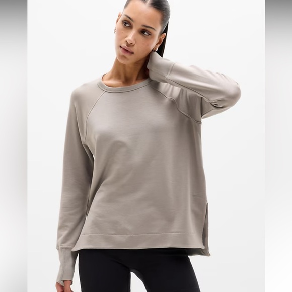 Athleta Women's Coaster Luxe recovery Sweatshirt. Size XS - Picture 7 of 8